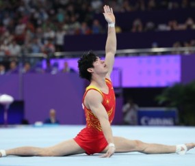 开云体育app下载-张博恒：希望在明年的巴黎奥运会继续争金夺银