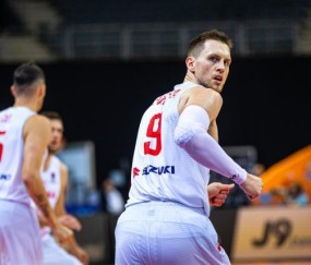 开云官方app下载-波尼特卡比三年前更成熟 波兰遥望欧锦赛八强