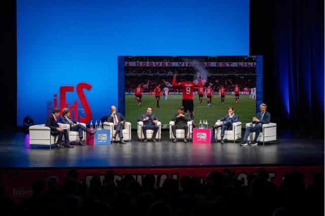 1729209962119017755.jpg 1729209536198.jpg